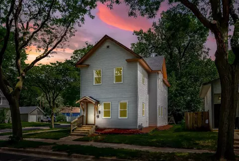 1430 Irving Ave N, Minneapolis, MN 55411