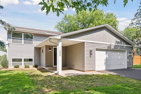 11548 Oregon Ave N, Champlin, MN 55316