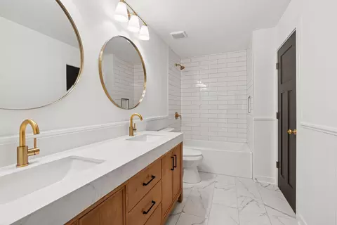 Bath - 11548 Oregon Ave N, Champlin, MN 55316 photo 2 of 3