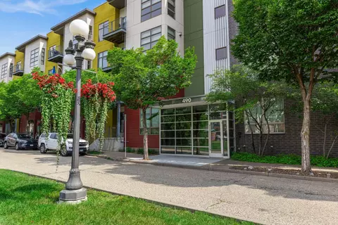 490 N Temperance St #204, Saint Paul, MN 55101