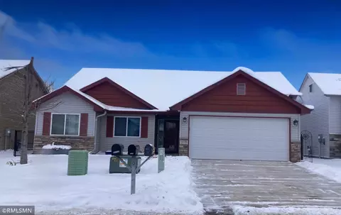 21115 Cameron Way, Farmington, MN 55024