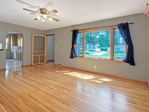 Living - 305 Jean Ave, Marshall, MN 56258 photo 1 of 2