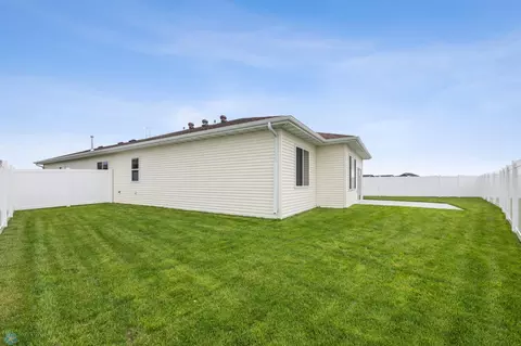 Exterior - 6744 68th Ave S, Horace, ND 58047 photo 7 of 7