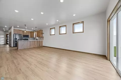 Living - 6744 68th Ave S, Horace, ND 58047 photo 2 of 5