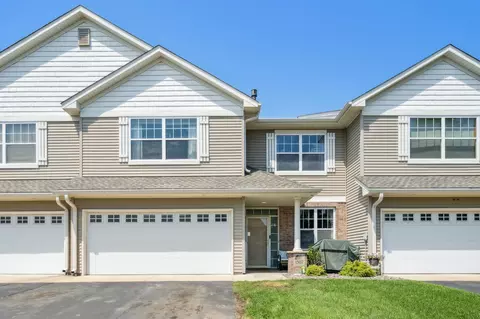 1507 Independence Dr, Northfield, MN 55057