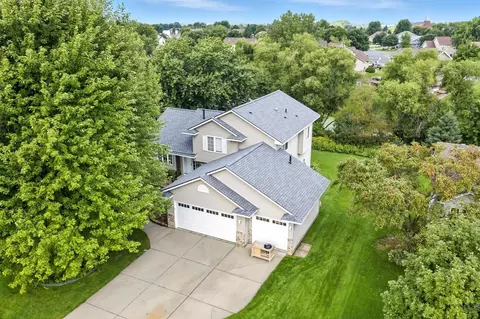 2307 Belfast St W, Rosemount, MN 55068