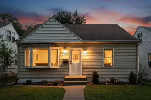 4408 2nd St NE, Columbia Heights, MN 55421