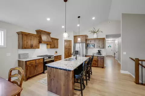 Kitchen - 12917 Valley Forge Ln N, Champlin, MN 55316 photo 4 of 5