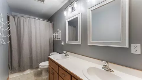 Bath - 11772 140th Ave, Foreston, MN 56330 photo 2 of 3