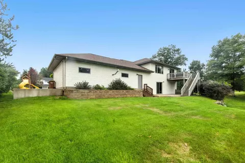 Exterior - 5242 Jordan Rd, Baxter, MN 56425 photo 5 of 10