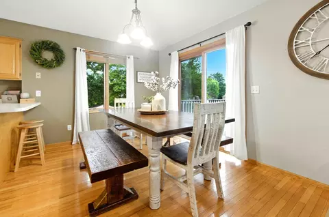 Dining - 5242 Jordan Rd, Baxter, MN 56425 photo 1 of 1