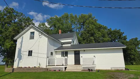 5049 118th St SE, Blooming Prairie, MN 55917