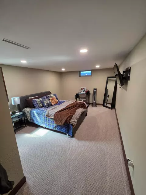 Bedroom - 2530 Lutefisk Ln, Windom, MN 56101 photo 5 of 5