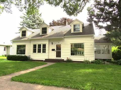 616 N 9th St, Montevideo, MN 56265