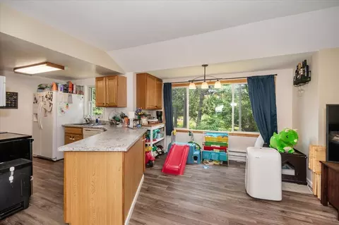 Kitchen - 3919 Getchell Rd, Hermantown, MN 55811 photo 1 of 2