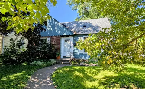 3110 Texas Ave S, Saint Louis Park, MN 55426