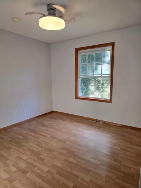 Bedroom - 24 12th Ave SE, Faribault, MN 55021 photo 2 of 4