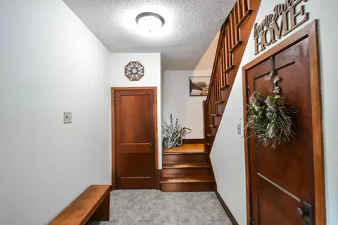 Entry Way - 437 3rd Ave, Wanamingo, MN 55983 photo 1 of 5