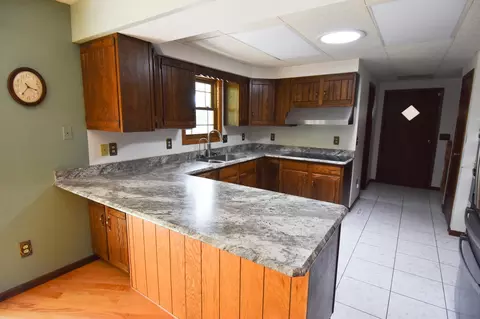 Kitchen - 432 E 2nd St, Argyle, MN 56713 photo 5 of 7