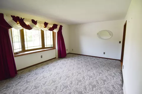 Living - 432 E 2nd St, Argyle, MN 56713 photo 1 of 3