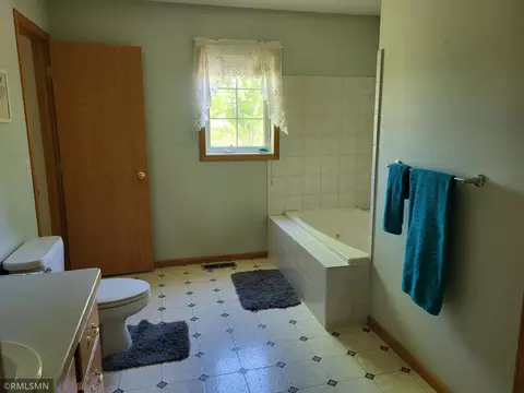 1880 45th St SE, St. Cloud, MN 56304 photo 19