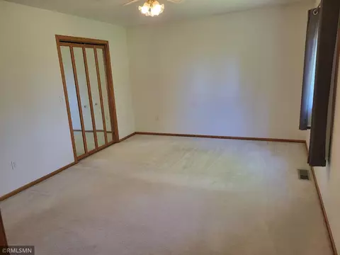 1880 45th St SE, St. Cloud, MN 56304 photo 16