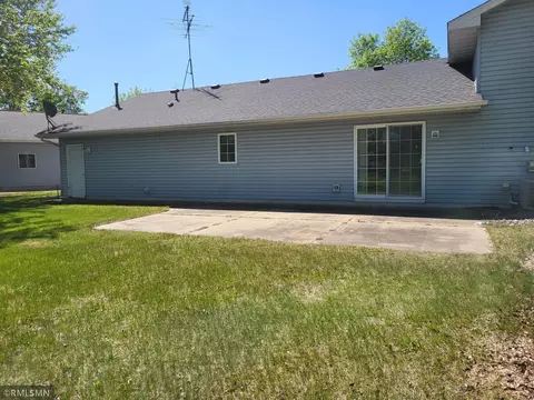 1880 45th St SE, St. Cloud, MN 56304 photo 5