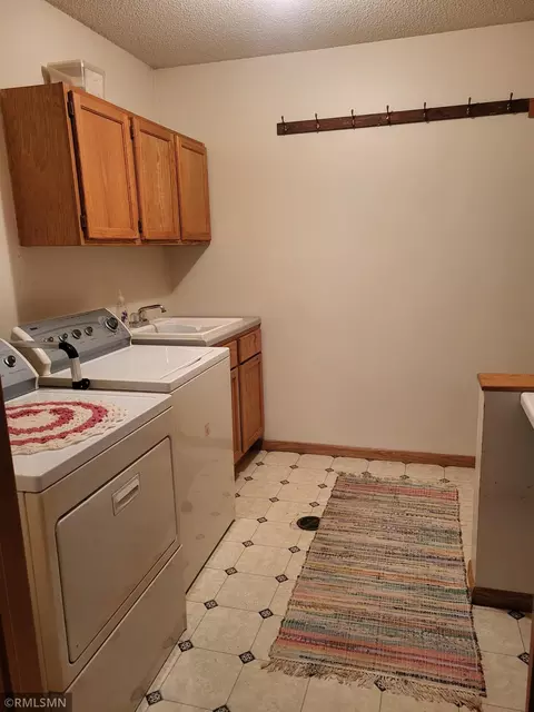 1880 45th St SE, St. Cloud, MN 56304 photo 14