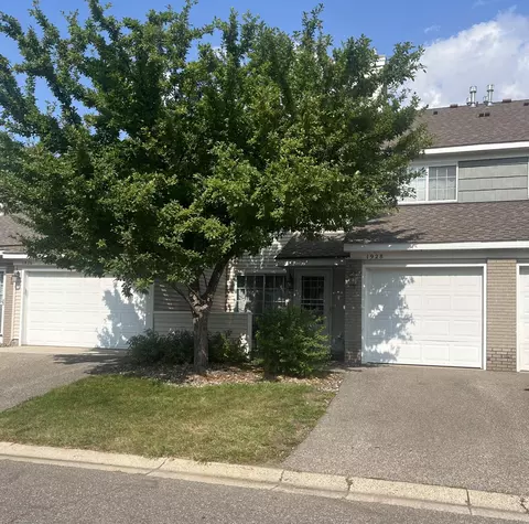 1928 Glenfield Ct, Eagan, MN 55122