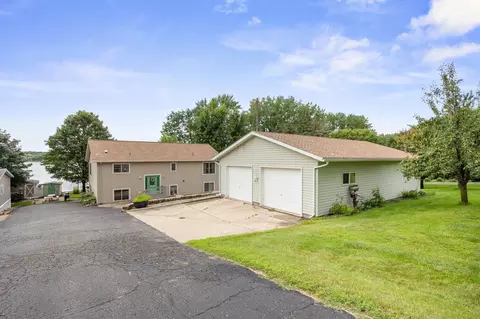65511 216th St, Darwin, MN 55324
