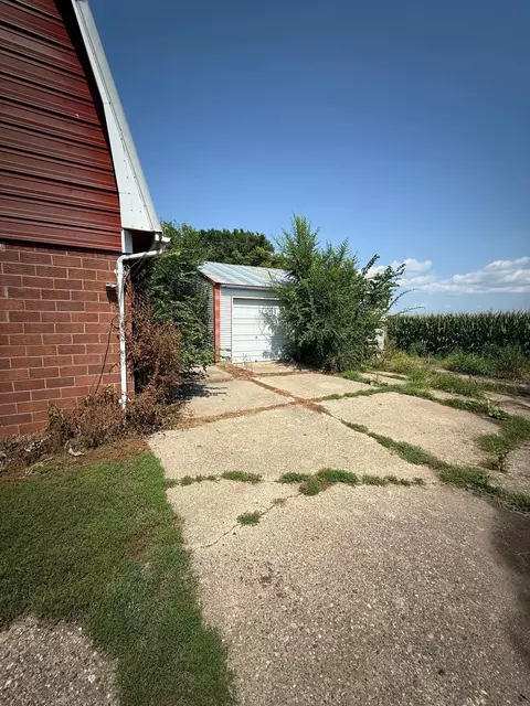 42621 180th St, Springfield, MN 56087 photo 19