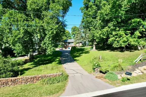 25810 Birch Bluff Rd, Shorewood, MN 55331 photo 13