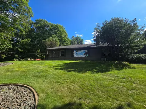 25810 Birch Bluff Rd, Shorewood, MN 55331 photo 6