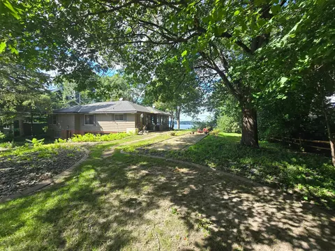 25810 Birch Bluff Rd, Shorewood, MN 55331 photo 9