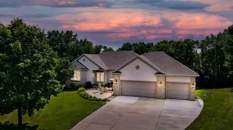 375 Breckenridge Pl, Owatonna, MN 55060