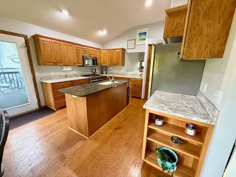 3312 Eagle Ridge Dr E, Willmar, MN 56201 photo 8