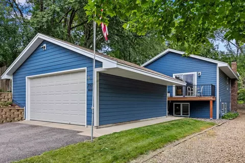 2917 Quebec Ave S, Saint Louis Park, MN 55426
