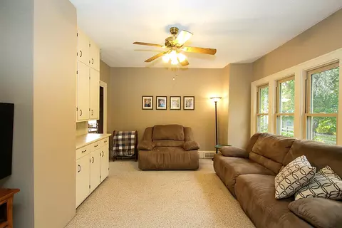 211 Horace Ave E, Dassel, MN 55325 photo 5