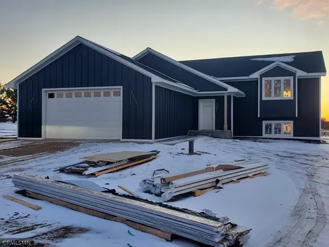 Exterior - 754 190th St, Baldwin, WI 54002 photo 5 of 5