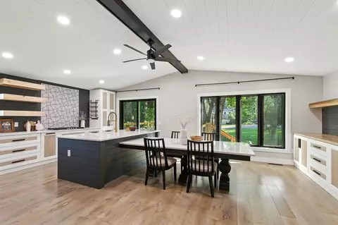 14821 Oakland Beach Ave SE, Prior Lake, MN 55372