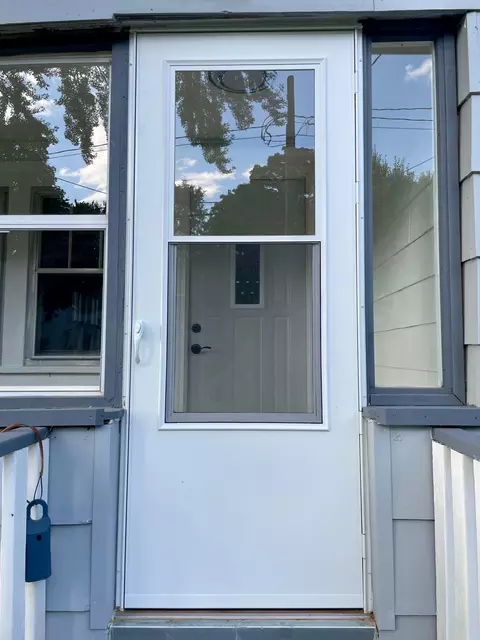 Exterior - 809 6th Ave SE, Austin, MN 55912 photo 5 of 6