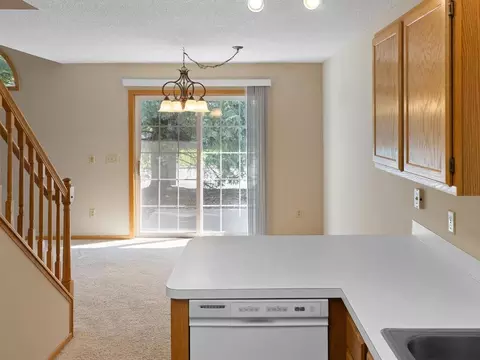 1936 Sapphire Pt #103, Eagan, MN 55122 photo 15