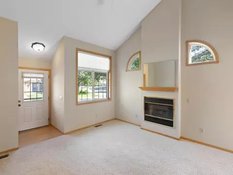 1936 Sapphire Pt #103, Eagan, MN 55122 photo 5