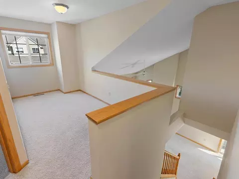 1936 Sapphire Pt #103, Eagan, MN 55122 photo 17