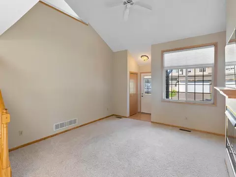 1936 Sapphire Pt #103, Eagan, MN 55122 photo 8
