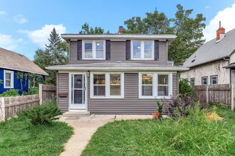 4010 Thomas Ave N, Minneapolis, MN 55412