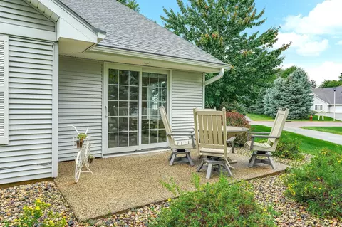 1301 Pine Pointe Curv, Saint Peter, MN 56082 photo 28
