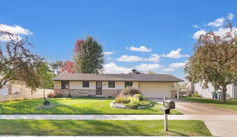 6046 Lower 134th St W, Apple Valley, MN 55124