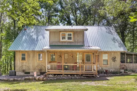 18671 NE 145th St, Foreston, MN 56330