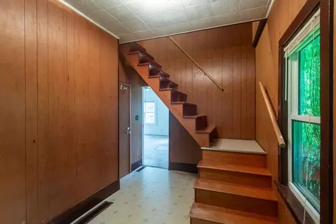 Entry Way - 205 2nd Ave NE, Brainerd, MN 56401 photo 1 of 1